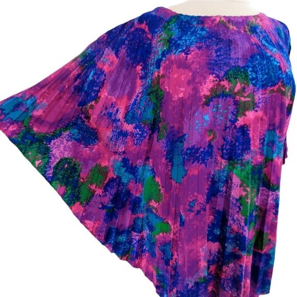 Vintage pleated top OSFM  - Picture 2 of 12